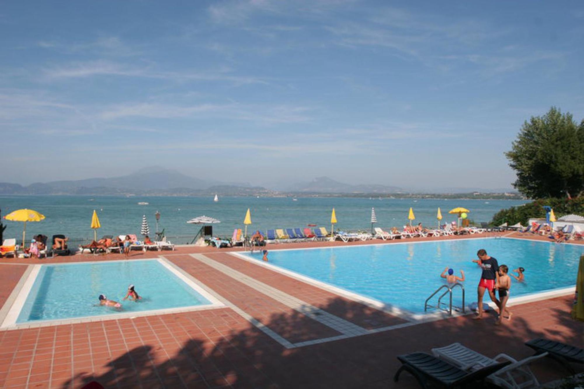 Camping Wien Peschiera del Garda Eksteriør bilde